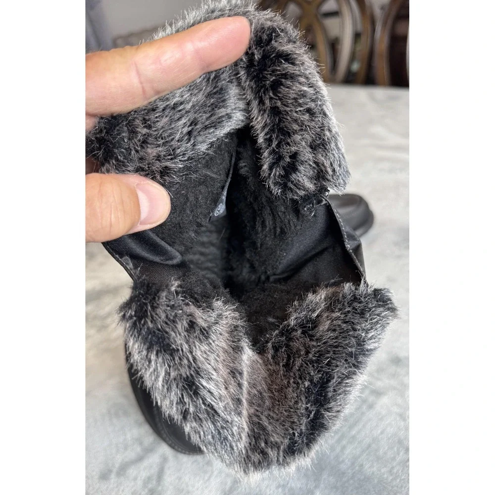 Totes Boots Womens Size 7 Fauna II Winter Snow Waterproof Faux Fur Zip Warm